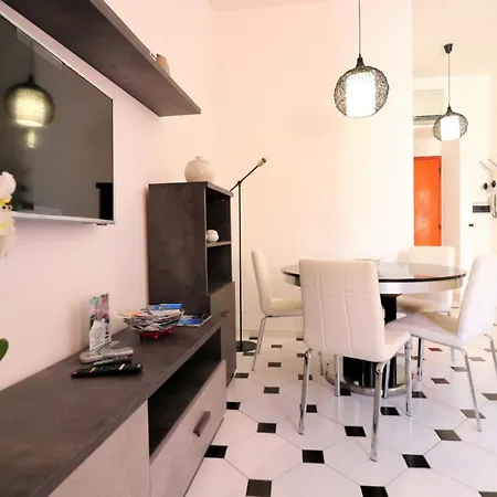 Estate4home - Hearts Apartment Sorrento