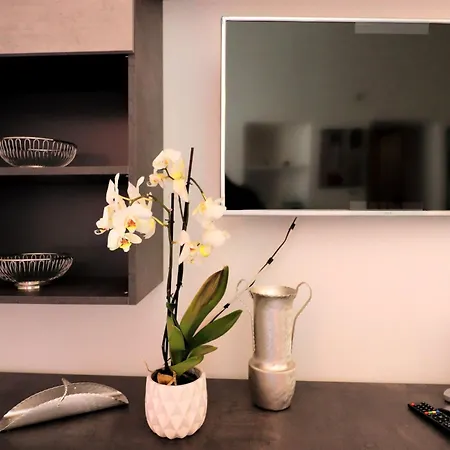 Estate4home - Hearts * سورينتو