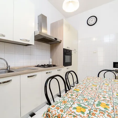 Estate4home - Hearts Apartment *