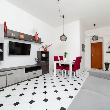 Estate4home - Hearts Apartment Sorrento
