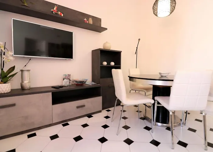 Estate4home - Hearts Apartamento Sorrento