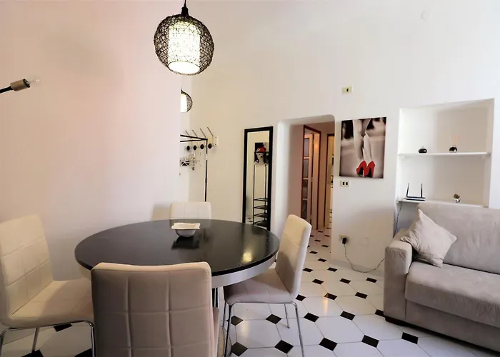 Estate4home - Hearts Apartamento *